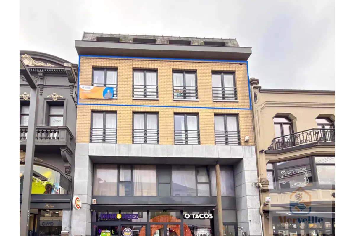 Appartement te  koop in La Louvière 7100 170000.00€ 2 slaapkamers 118.00m² - Zoekertje 648587