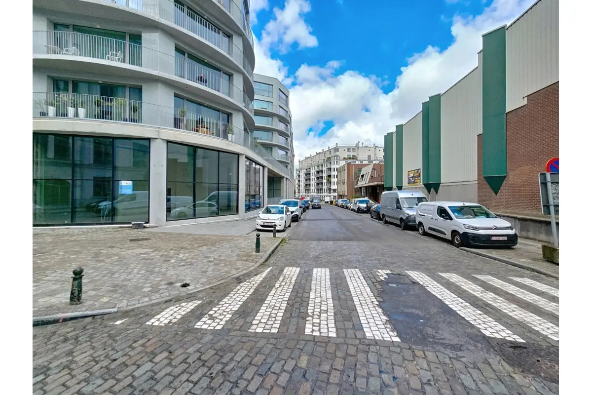 Handelszaak te  koop in Brussel 1000 506800.00€  slaapkamers 190.00m² - Zoekertje 649075