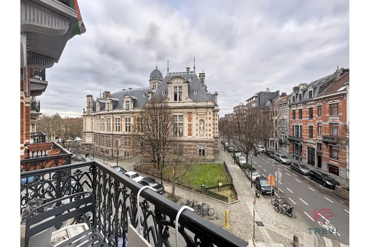 Appartement à louer à Saint-Gilles 1060 950.00€ 1 chambres 59.00m² - annonce 649058