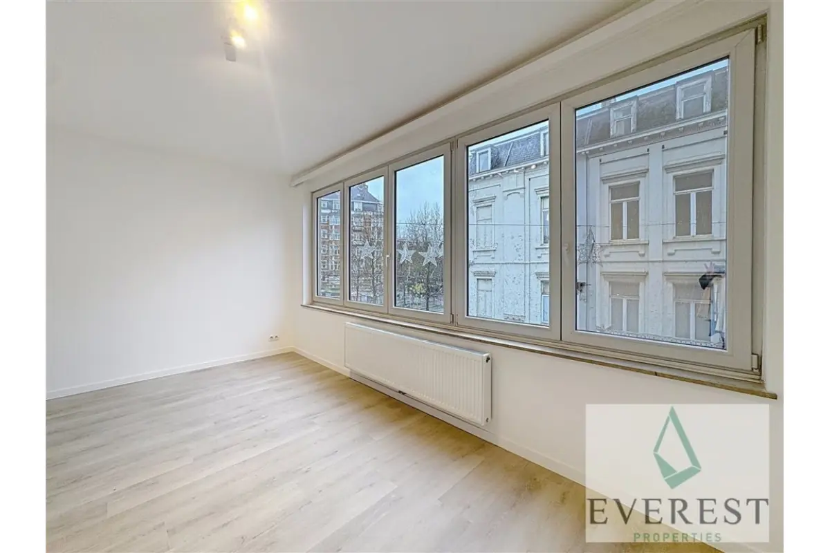 Appartement te  in Ukkel 1180 1650.00€ 2 slaapkamers 100.00m² - Zoekertje 648710