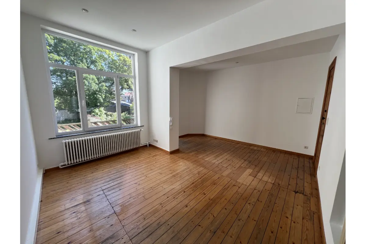 Commerce à louer à Woluwe-Saint-Lambert 1200 1200.00€  chambres 100.00m² - annonce 649447