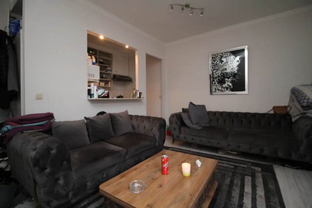 Appartement à louer à Saint-Gilles 1060 850.00€ 1 chambres 50.00m² - annonce 649445