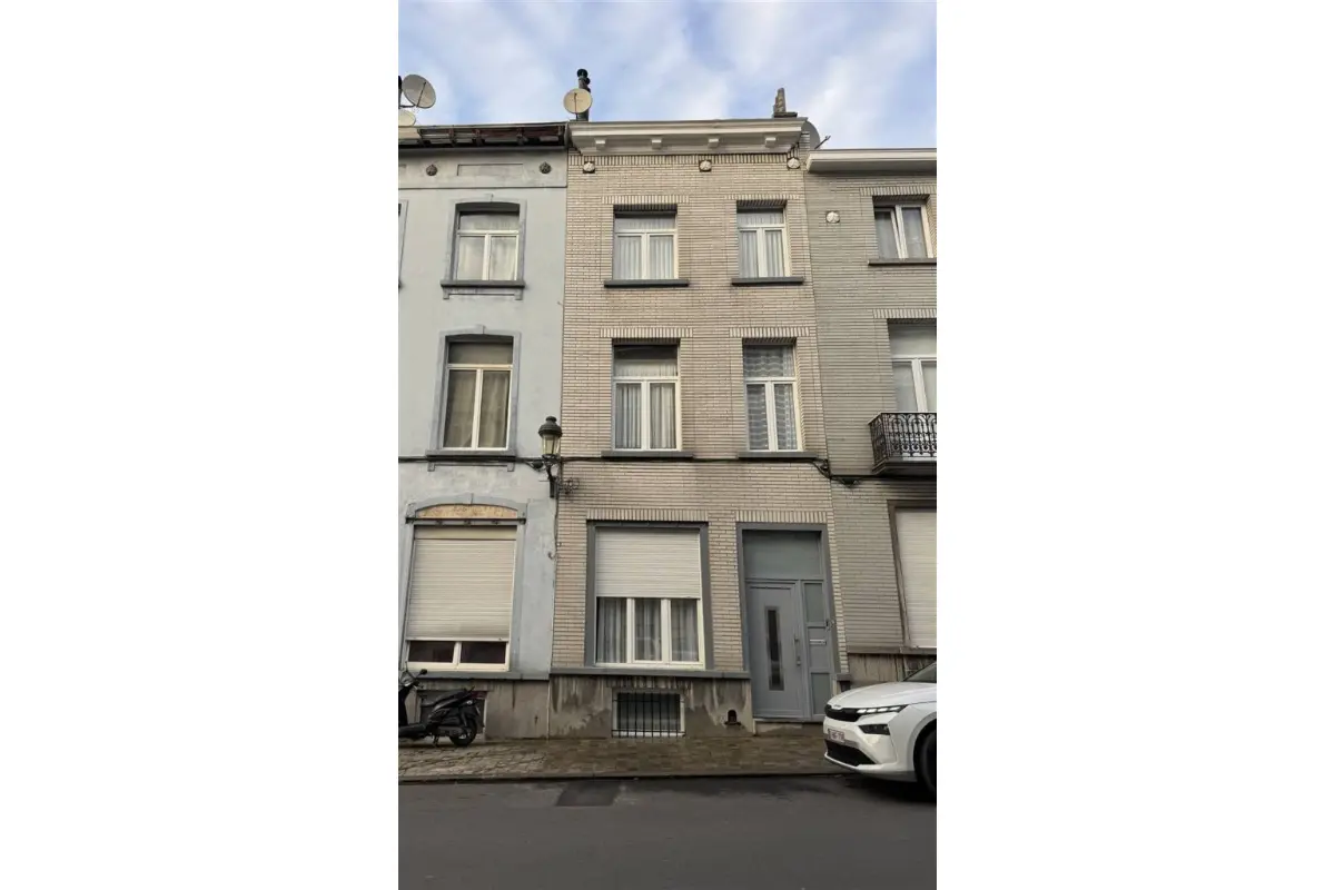 Maison à vendre à Schaerbeek 1030 360000.00€ 4 chambres 145.00m² - annonce 650130