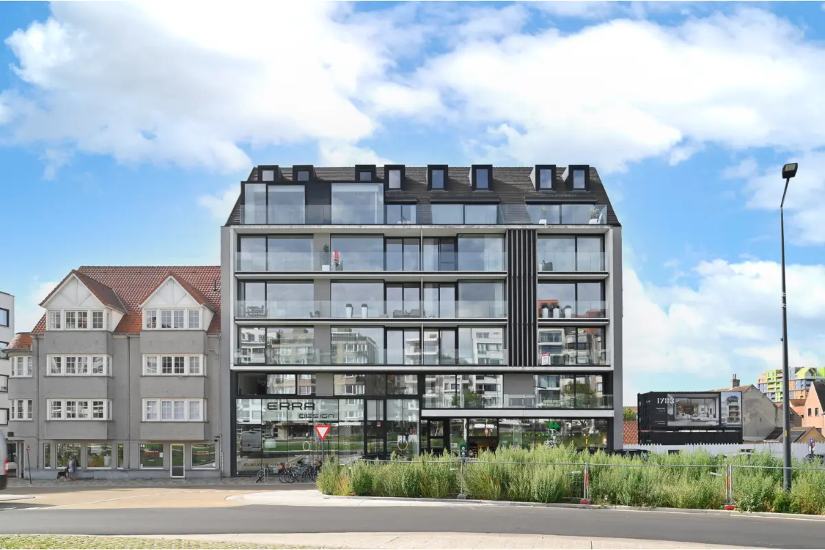 Appartement te  koop in Heist-aan-Zee 8301 749000.00€ 2 slaapkamers 97.00m² - Zoekertje 649649