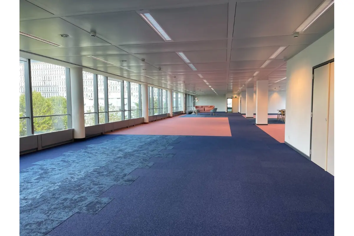 Commerce à louer à Schaerbeek 1030 2812.00€  chambres 250.00m² - annonce 649686