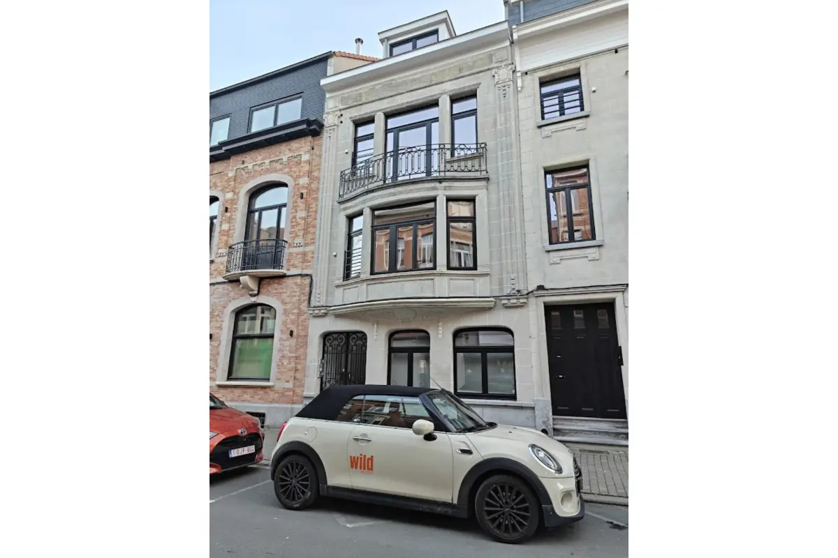 Rez-de-chaussée à louer à Uccle 1180 1500.00€ 1 chambres 70.00m² - annonce 650177