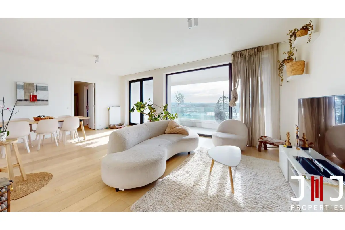 Appartement te  in Anderlecht 1070 1500.00€ 3 slaapkamers 127.00m² - Zoekertje 649911