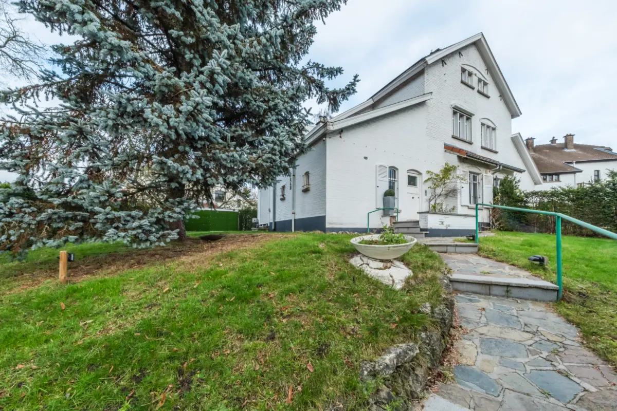 Huis te  koop in Sint-Pieters-Woluwe 1150 750000.00€ 3 slaapkamers 160.00m² - Zoekertje 649913