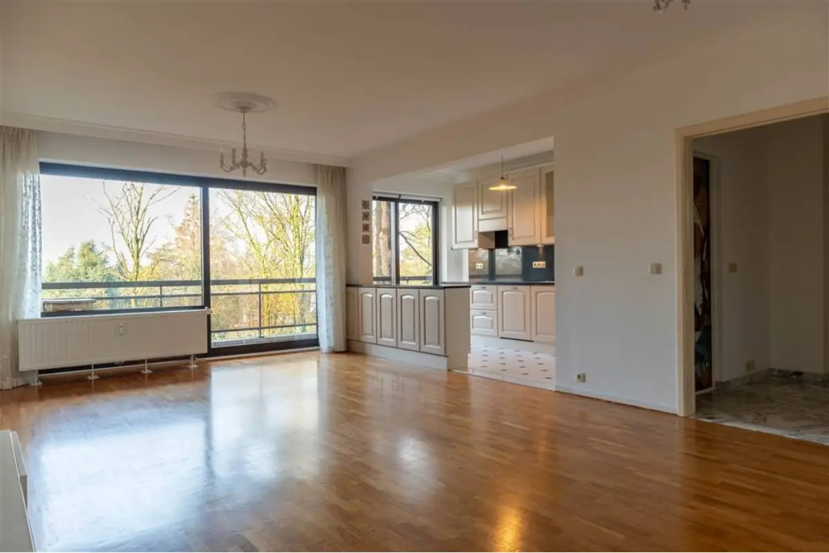 Appartement te  in Ukkel 1180 1300.00€ 2 slaapkamers 101.00m² - Zoekertje 649774