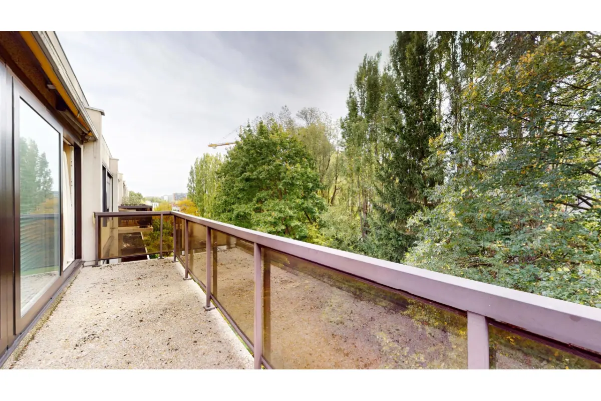 Appartement à  à Woluwe-Saint-Lambert 1200 395000.00€ 2 chambres 117.00m² - annonce 650141