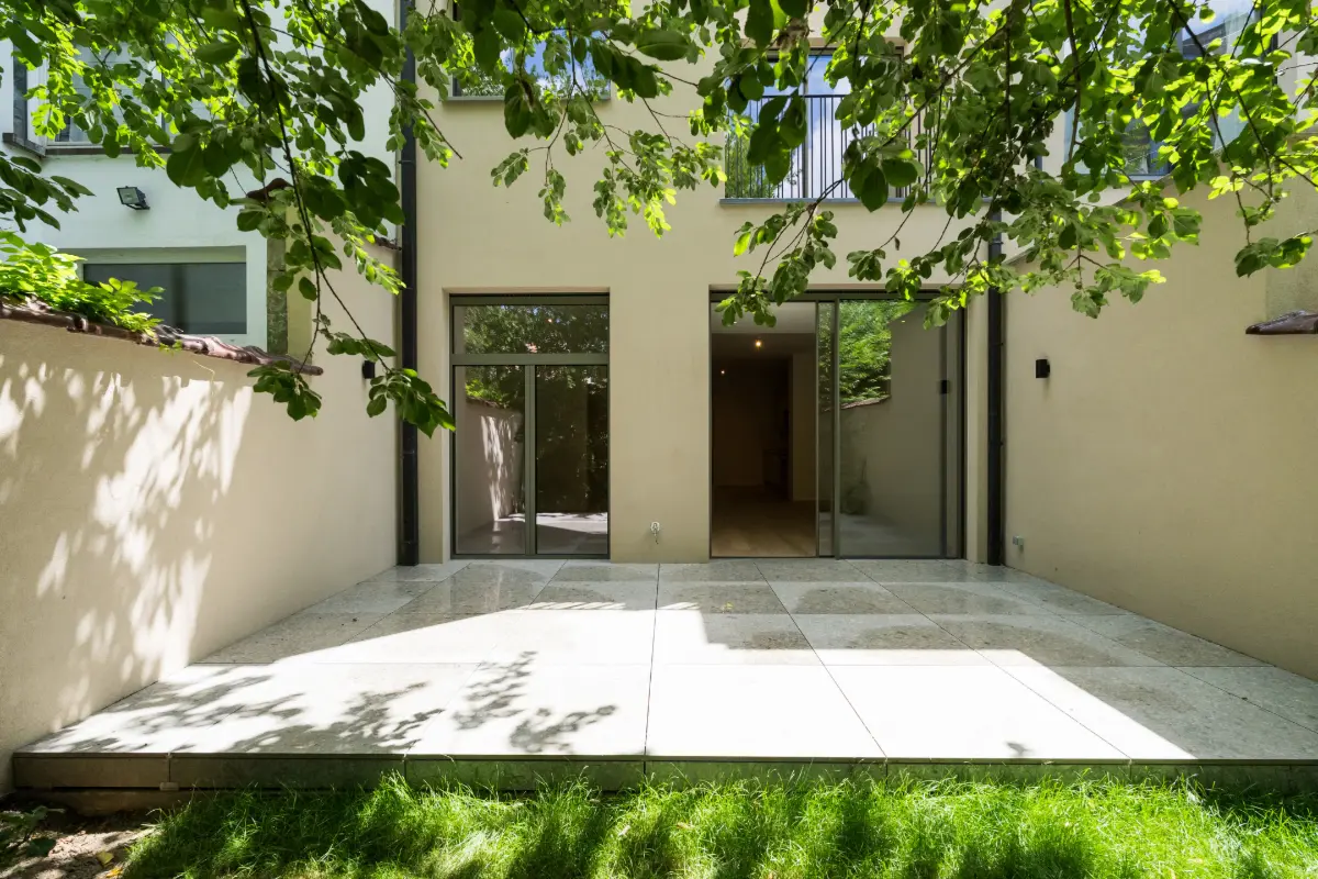 Benedenverdieping te  koop in Etterbeek 1040 499000.00€ 1 slaapkamers 74.70m² - Zoekertje 649888