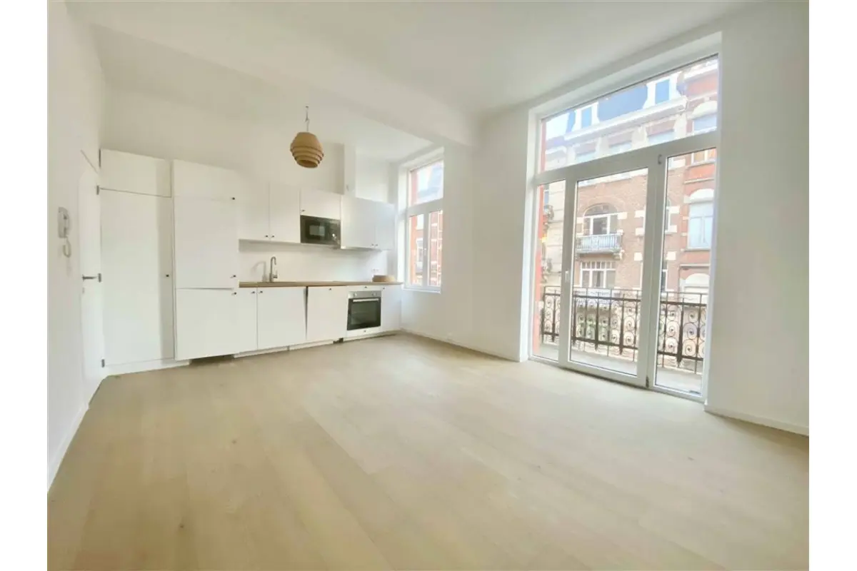 Appartement te  huur in Elsene 1050 1190.00€ 1 slaapkamers 45.00m² - Zoekertje 650154
