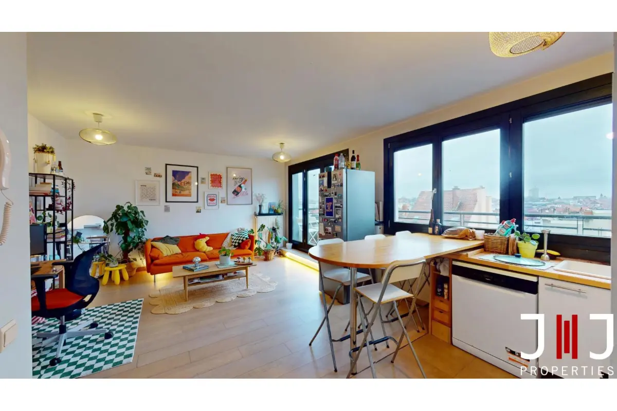 Duplex te  in Elsene 1050 299000.00€ 1 slaapkamers 66.00m² - Zoekertje 650030