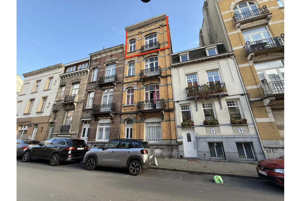 Duplex à  à Schaerbeek 1030 275000.00€ 3 chambres 161.00m² - annonce 650216