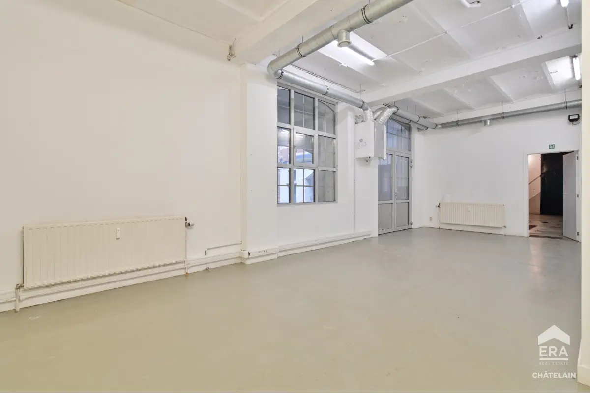 Handelszaak te  in Brussel 1000 2500.00€ 0 slaapkamers 600.00m² - Zoekertje 649833