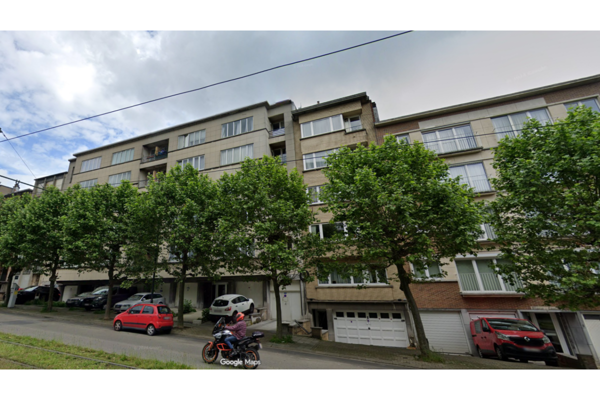 Box te  koop in Jette 1090 35000.00€  slaapkamers m² - Zoekertje 649856