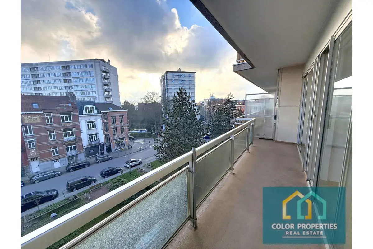 Appartement à louer à Woluwe-Saint-Lambert 1200 1200.00€ 1 chambres 49.00m² - annonce 650387