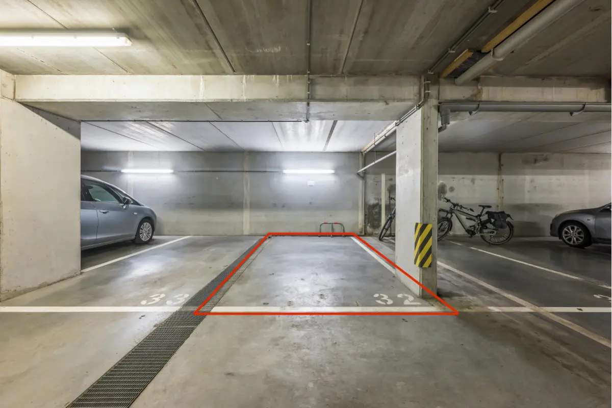Parking & garage te  koop in Temse 9140 25000.00€  slaapkamers m² - Zoekertje 650542