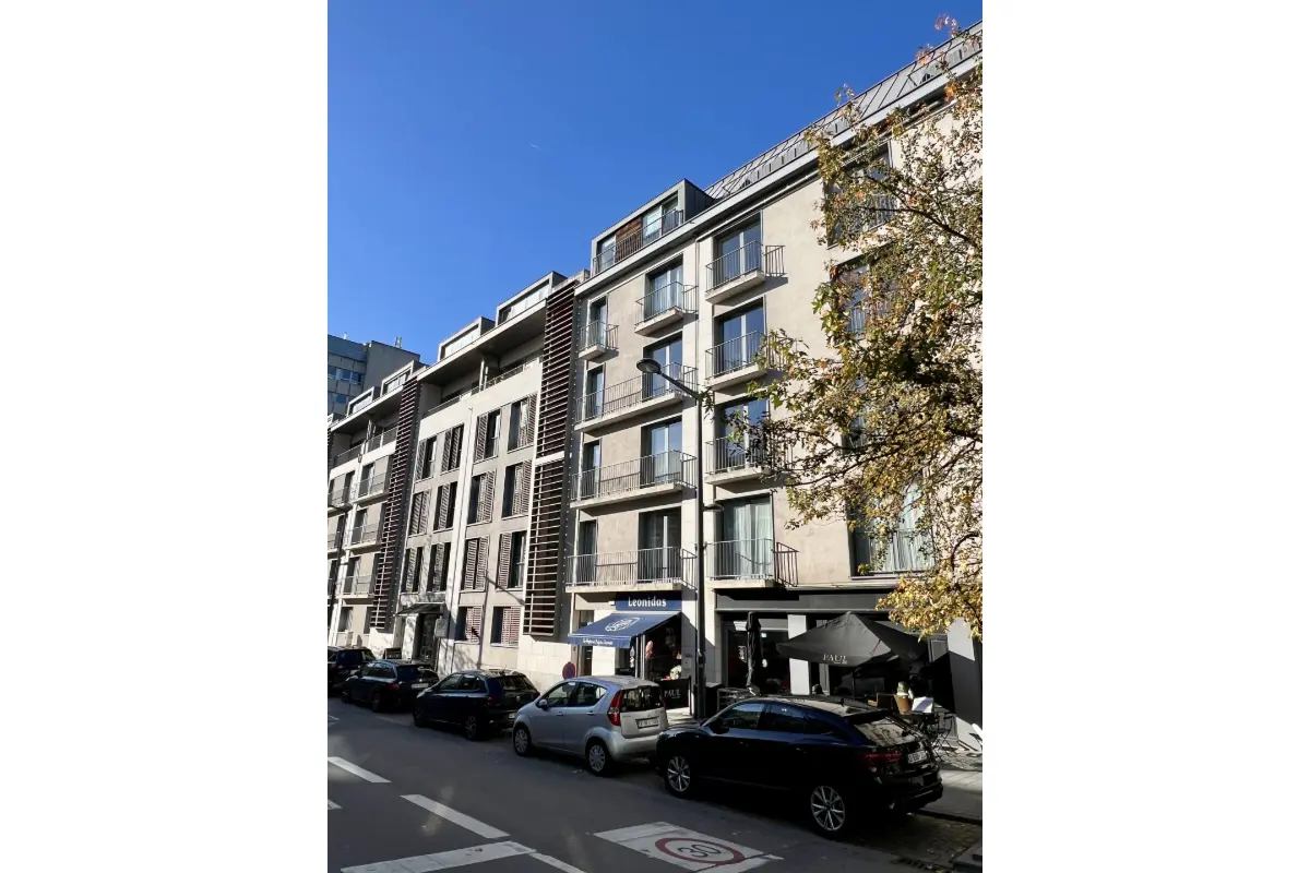 Appartement te  koop in Etterbeek 1040 345000.00€ 1 slaapkamers 60.00m² - Zoekertje 650477