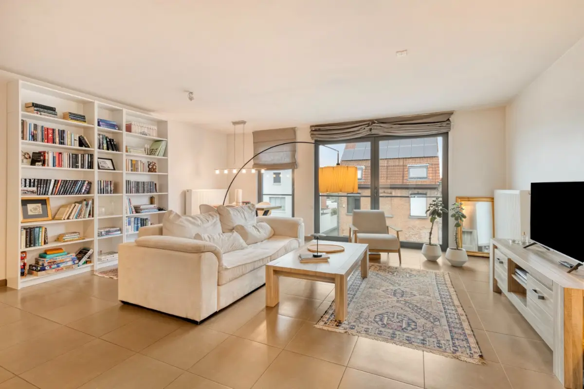 Appartement à vendre à Sint-Andries 8200 287500.00€ 2 chambres 86.00m² - annonce 650314