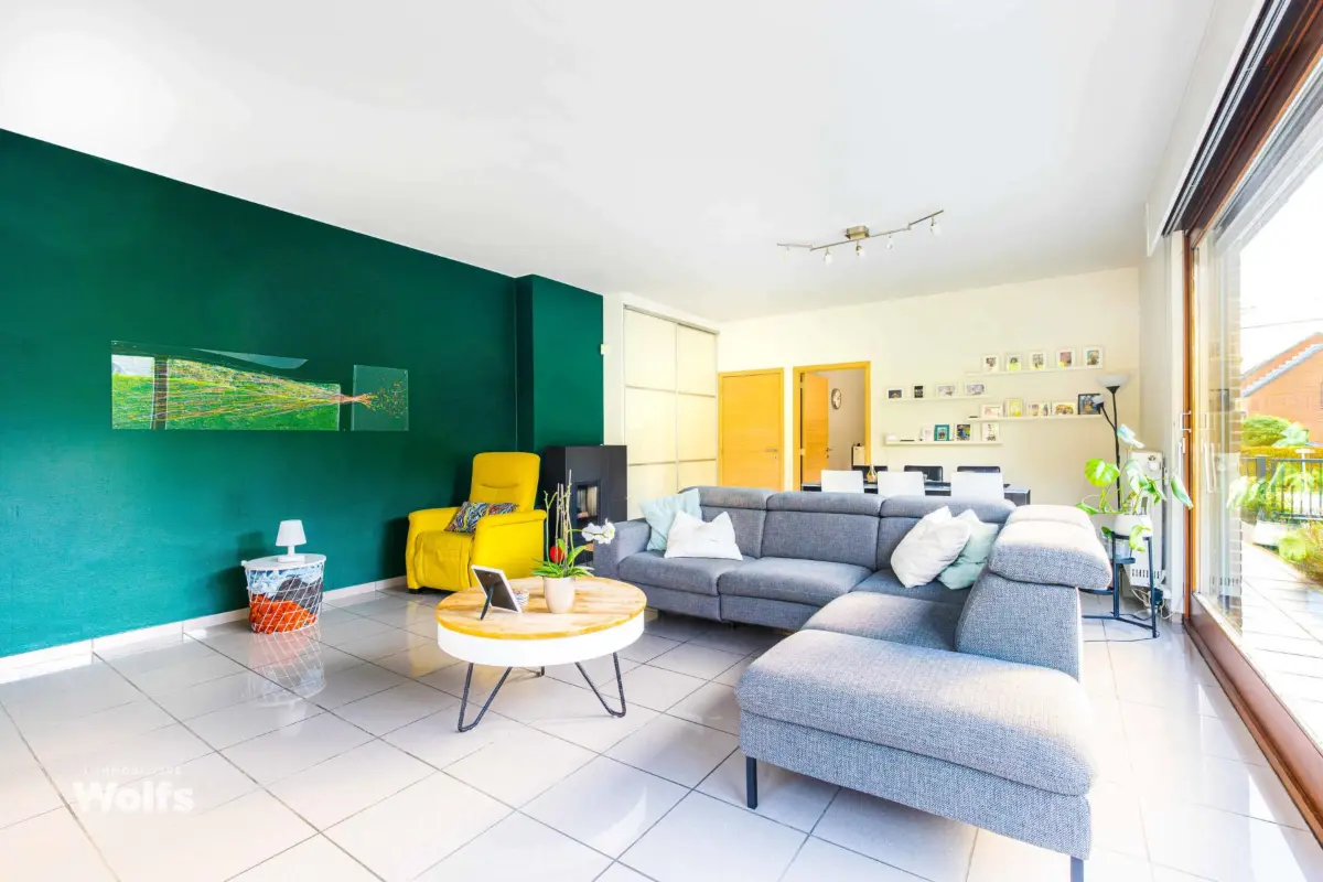 Bungalow te  koop in Glons 4690 385000.00€ 4 slaapkamers 149.00m² - Zoekertje 650475