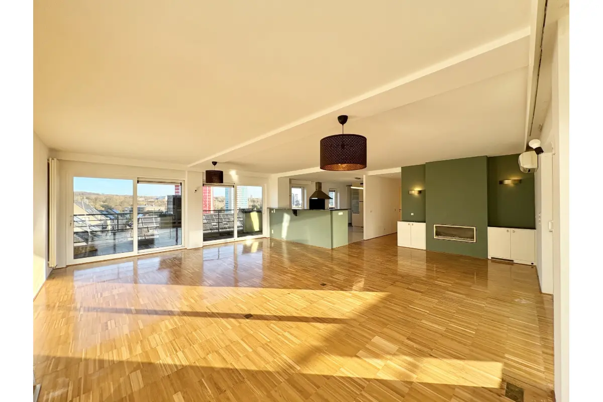 Penthouse te  koop in Ganshoren 1083 685000.00€ 5 slaapkamers 206.00m² - Zoekertje 651659