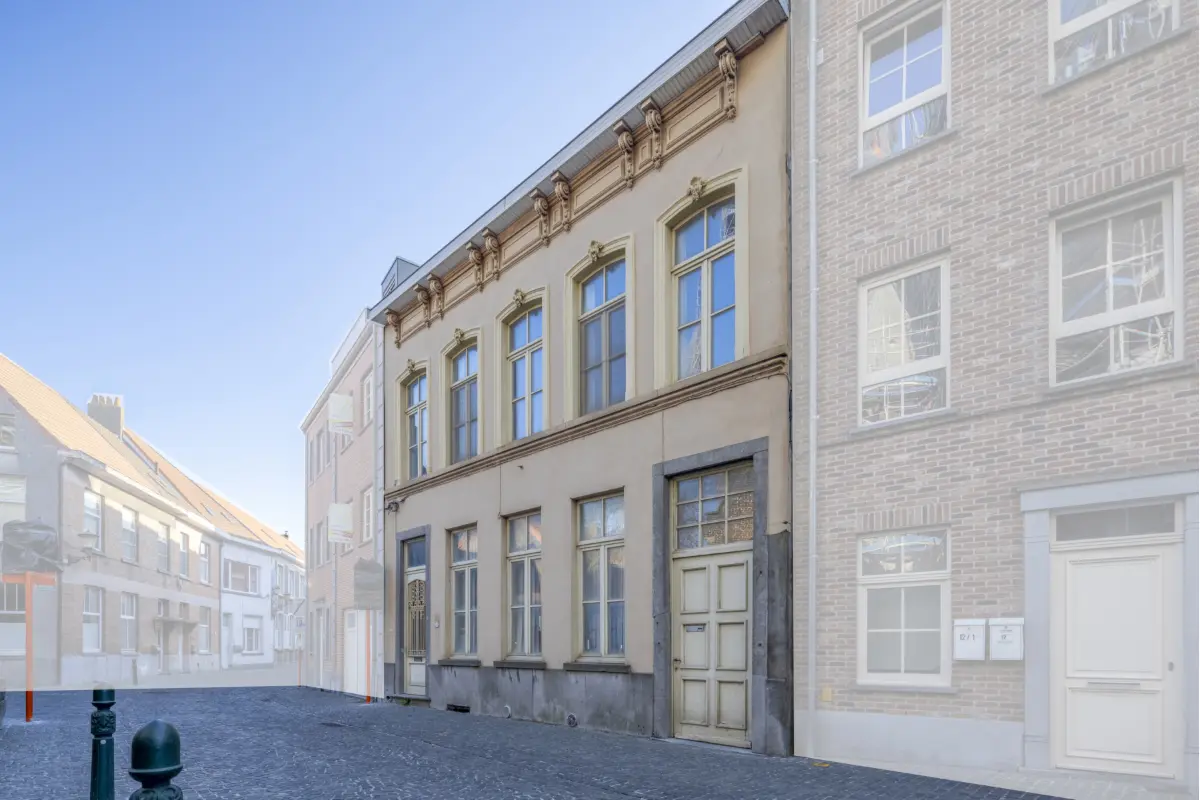 Handelszaak te  koop in Eeklo 9900 249000.00€  slaapkamers 440.00m² - Zoekertje 651347