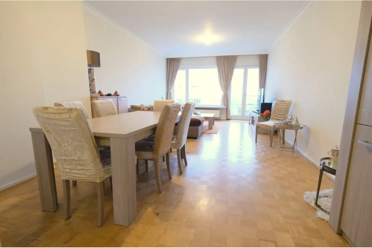 Appartement te  koop in Ukkel 1180 299000.00€ 3 slaapkamers 110.00m² - Zoekertje 651380