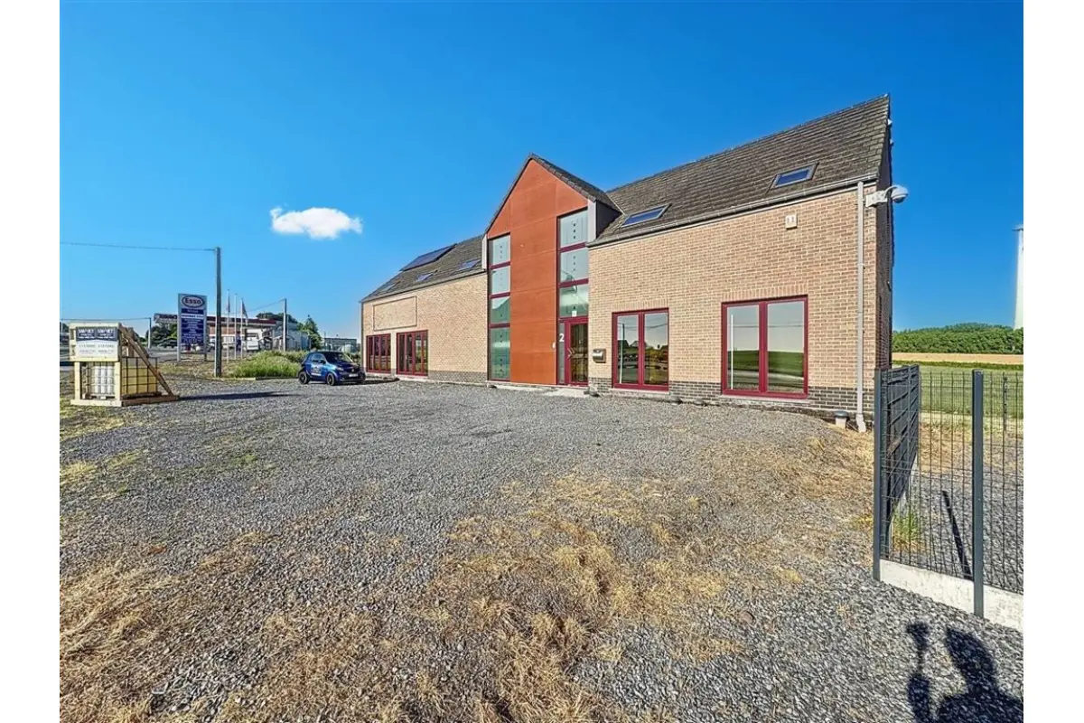 Immeuble de rapport - Immeuble à appartement à vendre à Havay 7041 775000.00€ 3 chambres 654.00m² - annonce 651277