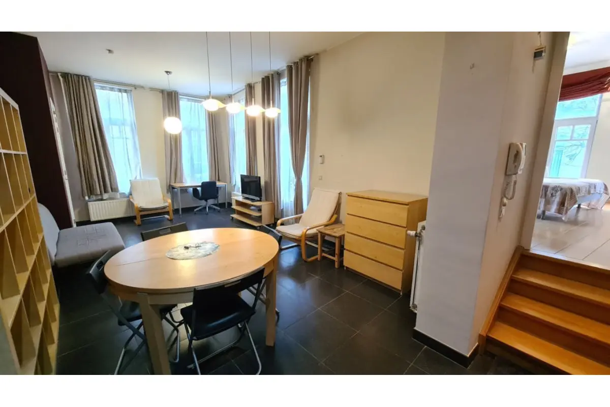 Appartement te  huur in Sint-Joost-ten-Node 1210 1100.00€ 1 slaapkamers 50.00m² - Zoekertje 651253