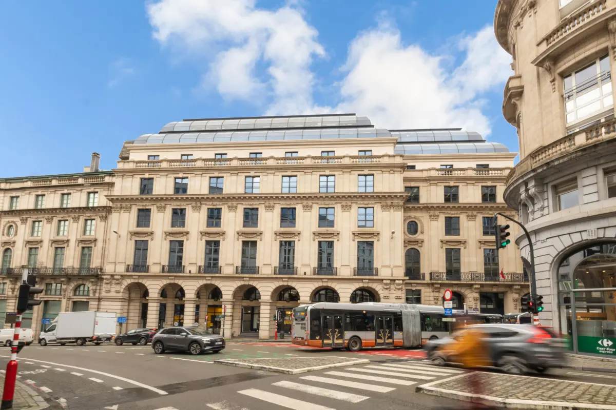 Handelszaak te  huur in Brussel 1000 5600.00€  slaapkamers 280.00m² - Zoekertje 651882