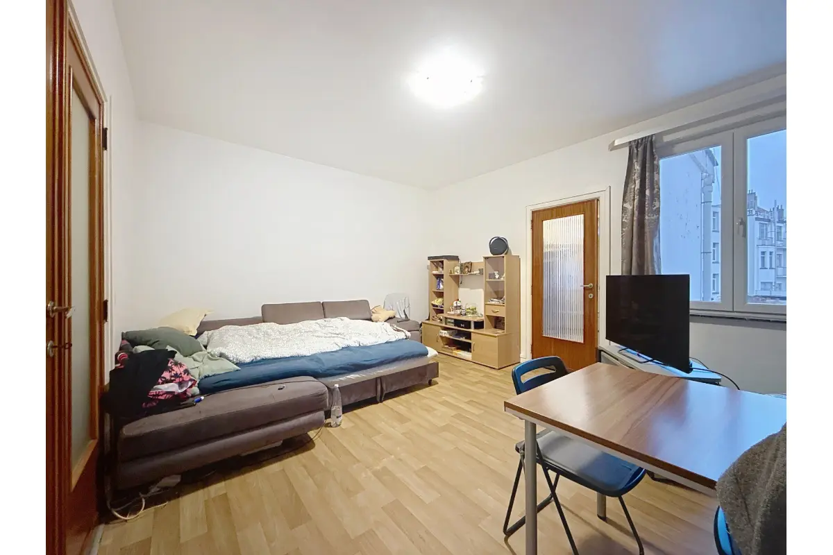 Appartement te  koop in Koekelberg 1081 179000.00€ 1 slaapkamers 62.00m² - Zoekertje 651864