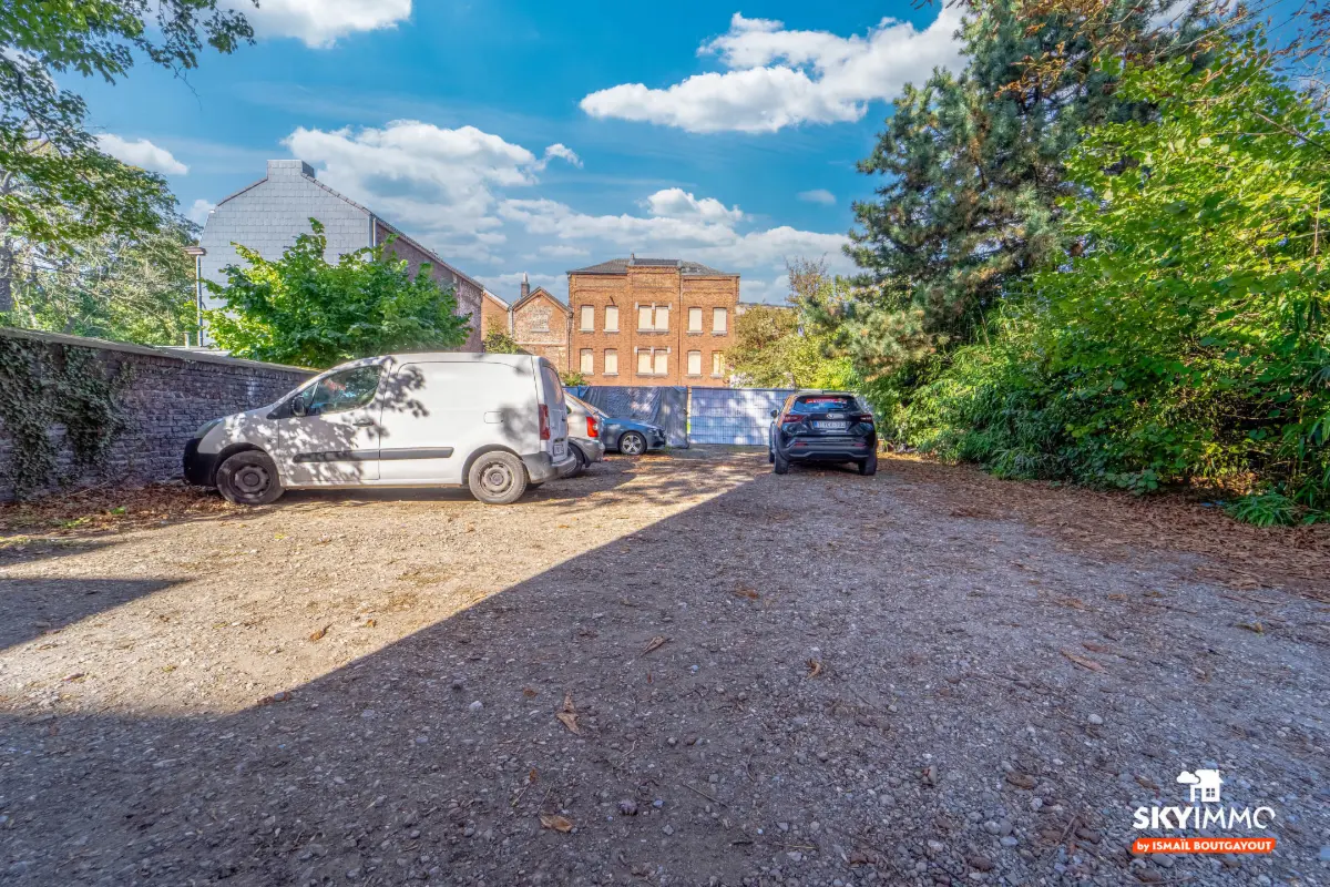 Parking & garage te  koop in Jemeppe-sur-Meuse 4101 70000.00€  slaapkamers m² - Zoekertje 651849