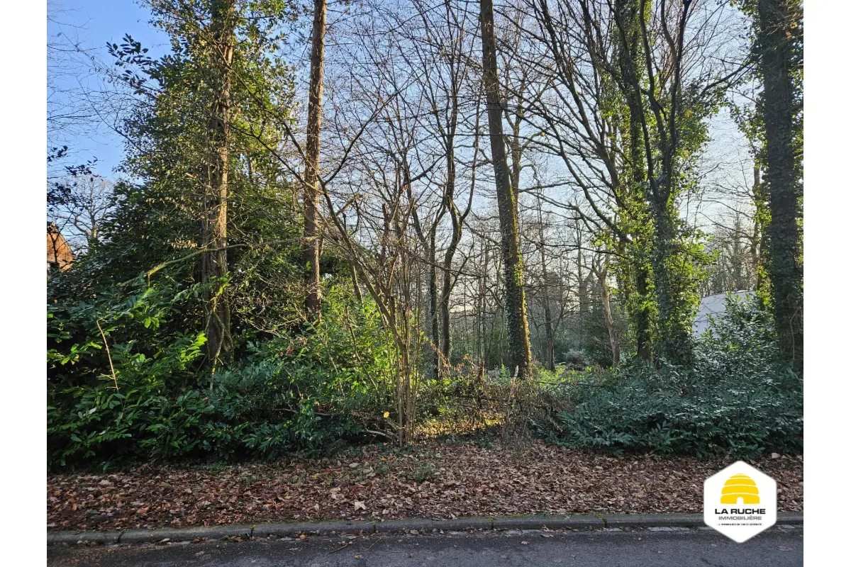 Grond te  koop in Nalinnes 6120 250000.00€  slaapkamers m² - Zoekertje 651954