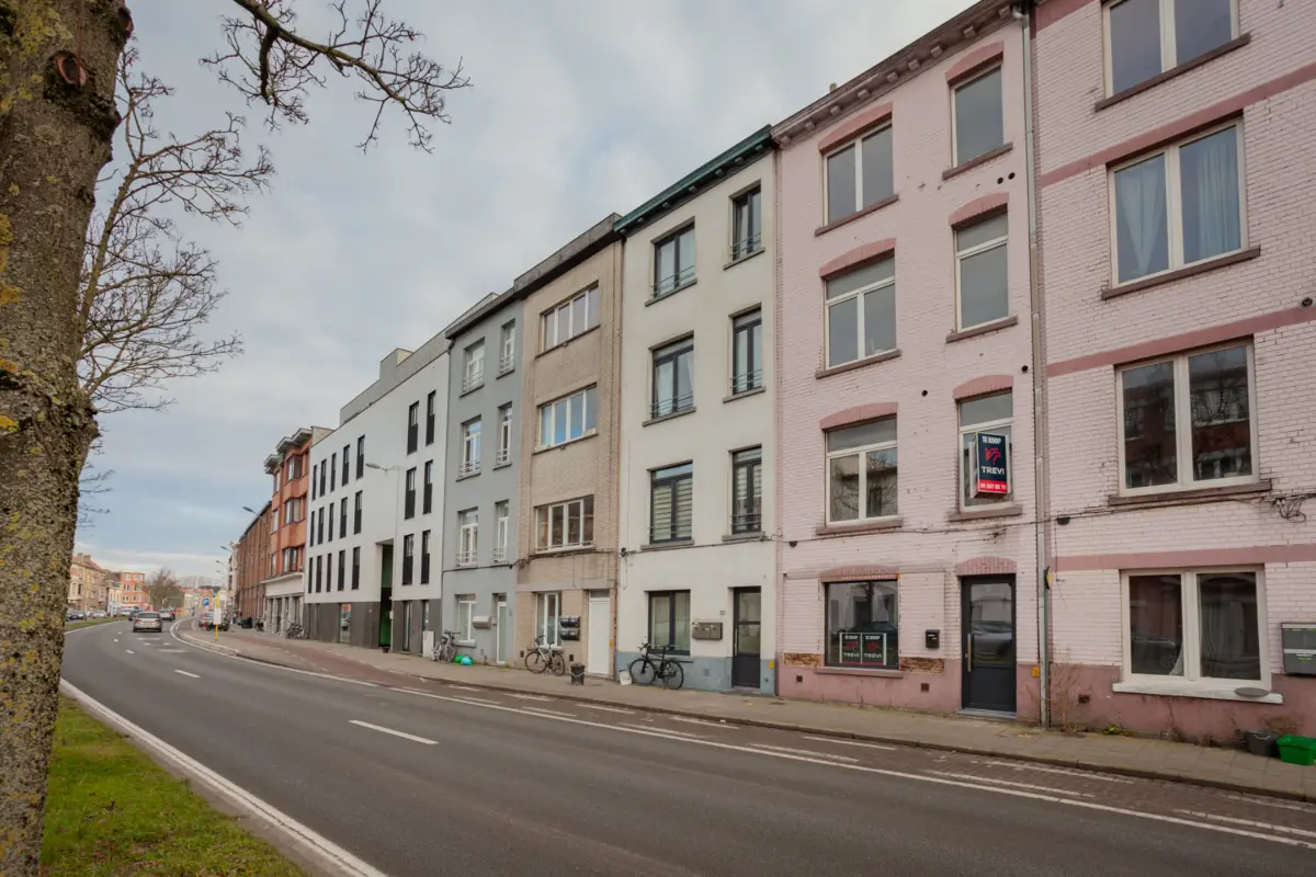 Immeuble de rapport - Immeuble à appartement à vendre à Gand 9000 520000.00€ 4 chambres 188.00m² - annonce 651879