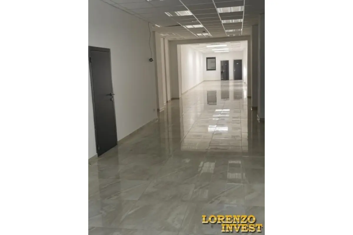 Handelszaak te  koop in La Louvière 7100 99000.00€ 0 slaapkamers m² - Zoekertje 652384