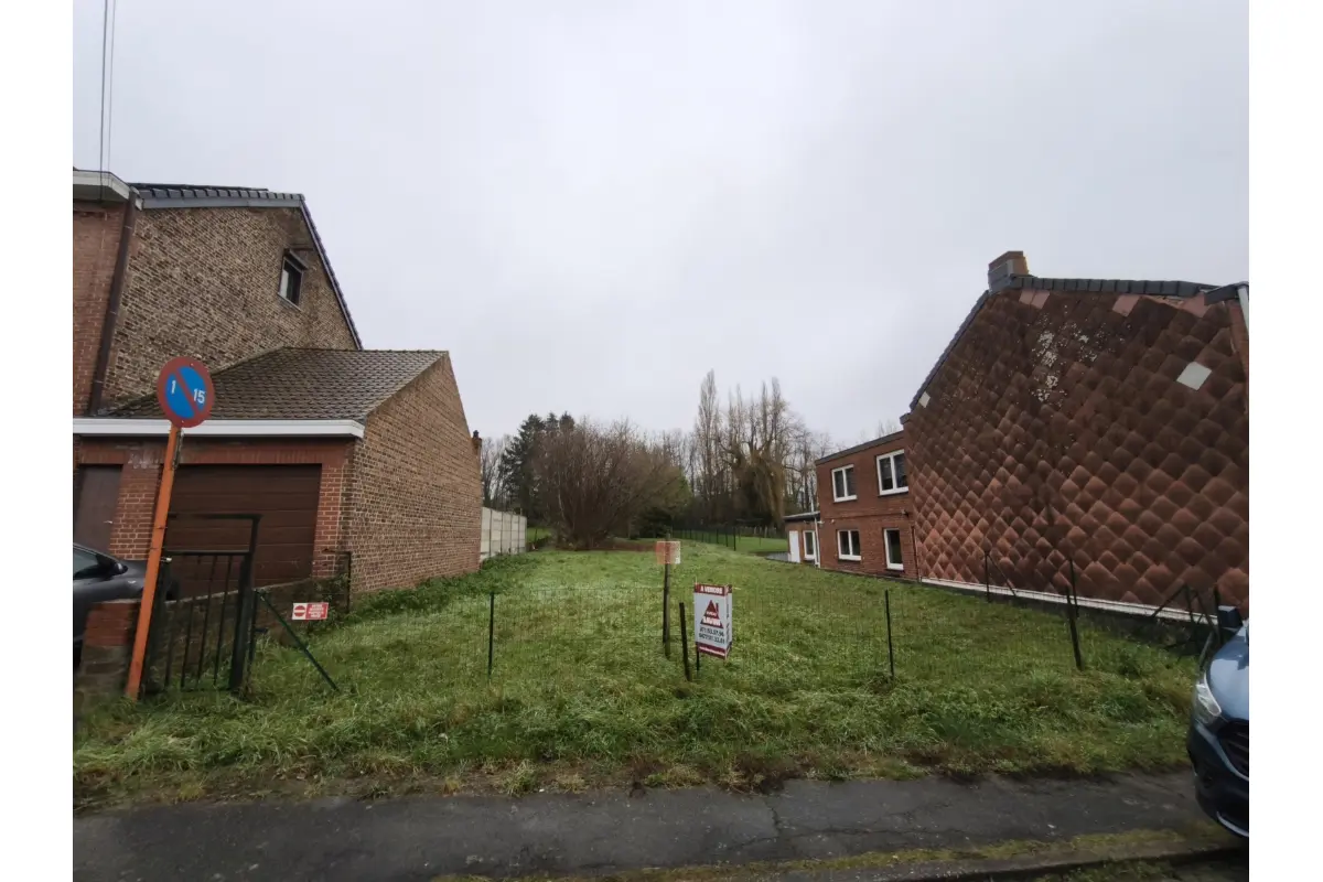 Terrain à vendre à Marcinelle 6001 99000.00€  chambres m² - annonce 652403