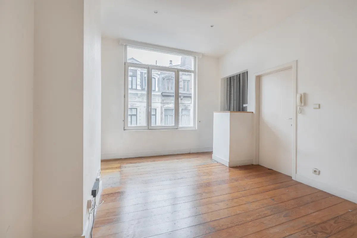 Appartementsgebouw te  koop in Brussel 1000 0.00€ 3 slaapkamers 140.00m² - Zoekertje 652372