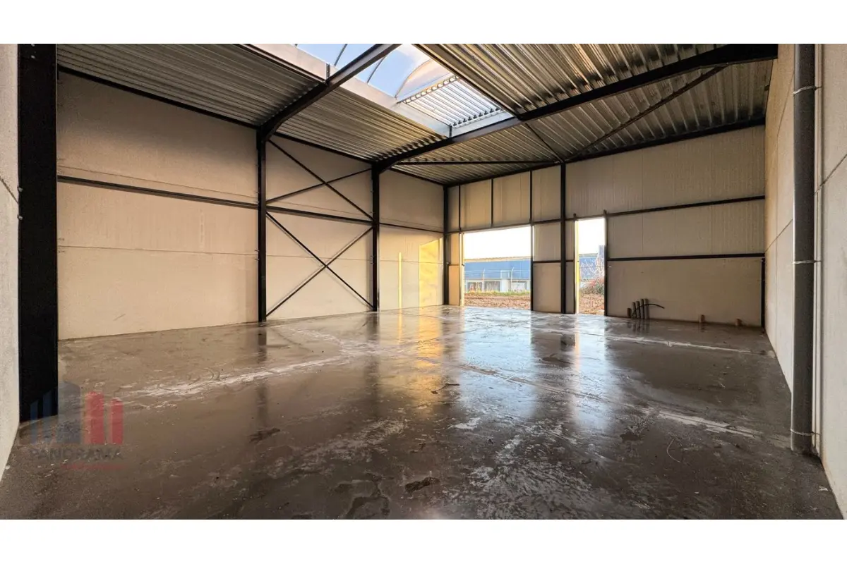 Handelszaak te  koop in Zellik 1731 439000.00€  slaapkamers 202.00m² - Zoekertje 652276