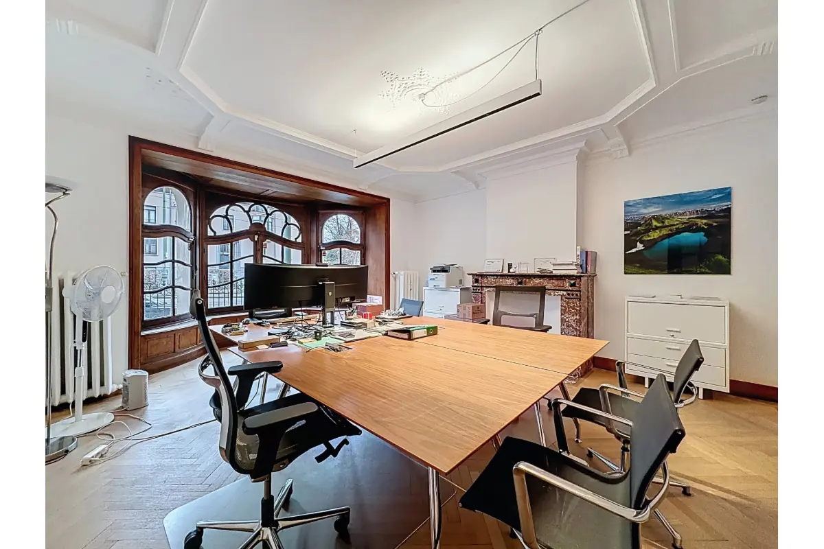 Handelszaak te  huur in Ukkel 1180 1850.00€  slaapkamers 140.00m² - Zoekertje 652199