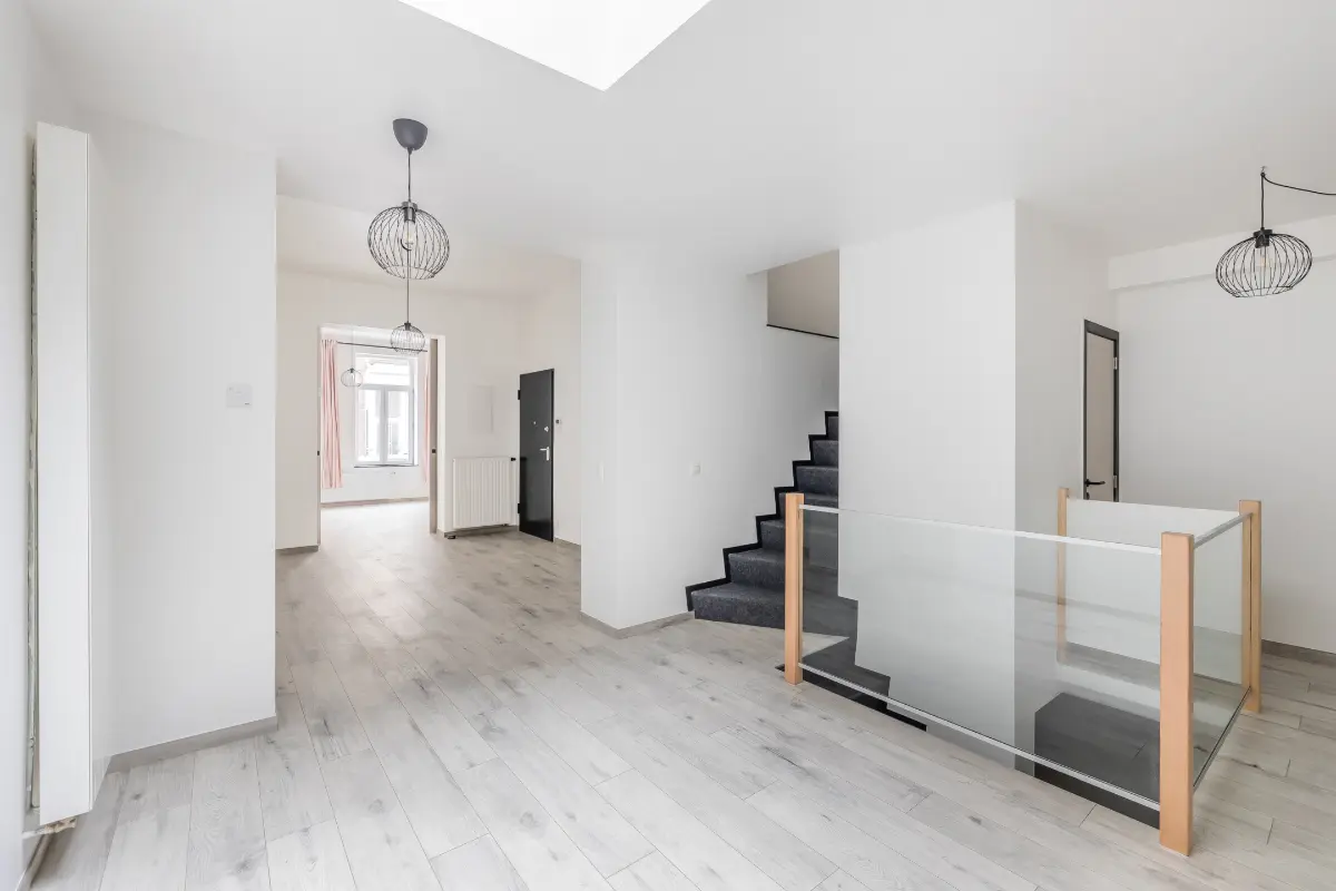 Rez-de-chaussée à louer à Saint-Josse-ten-Noode 1210 1400.00€ 2 chambres 128.00m² - annonce 652369