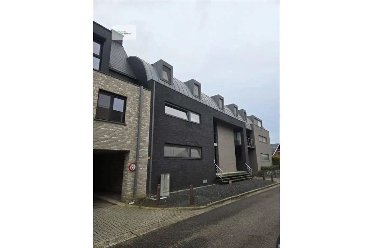 Penthouse à louer à Tessenderlo 3980 1150.00€ 2 chambres 165.00m² - annonce 652698