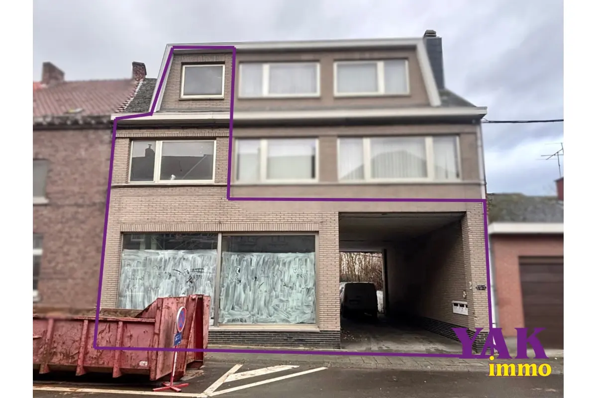 Handelszaak te  koop in Lessen 7860 245000.00€  slaapkamers 765.00m² - Zoekertje 652390