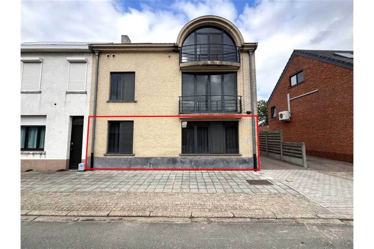 Rez-de-chaussée à louer à Geel 2440 850.00€ 1 chambres 79.00m² - annonce 652526