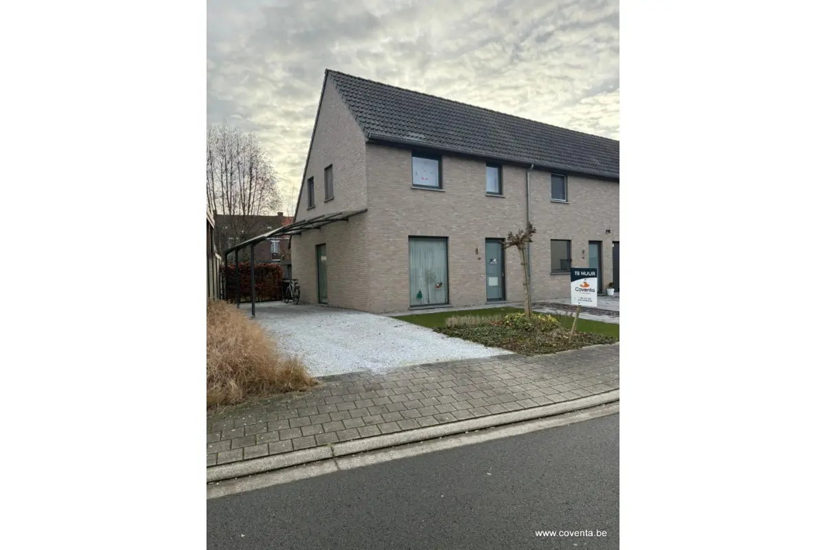 Huis te  huur in Roeselare 8800 830.00€ 3 slaapkamers 100.00m² - Zoekertje 652295