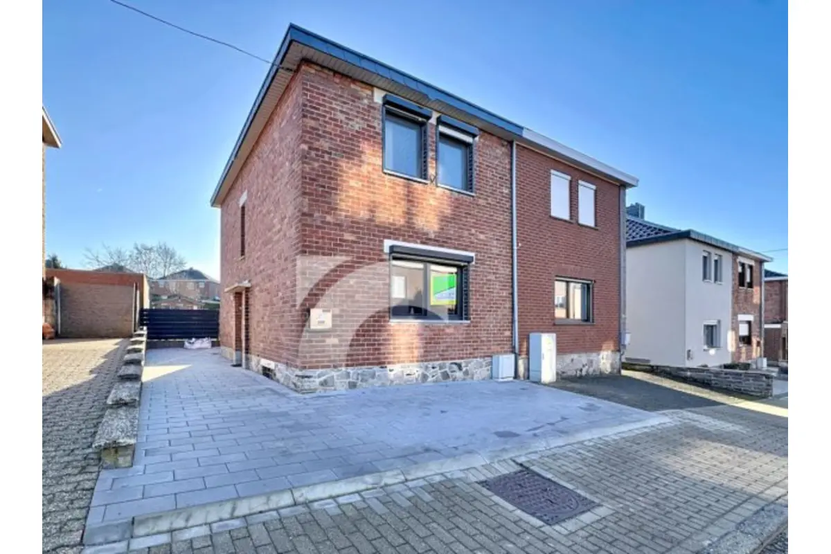 Maison à vendre à La Calamine 4720 259000.00€ 2 chambres 75.00m² - annonce 653013