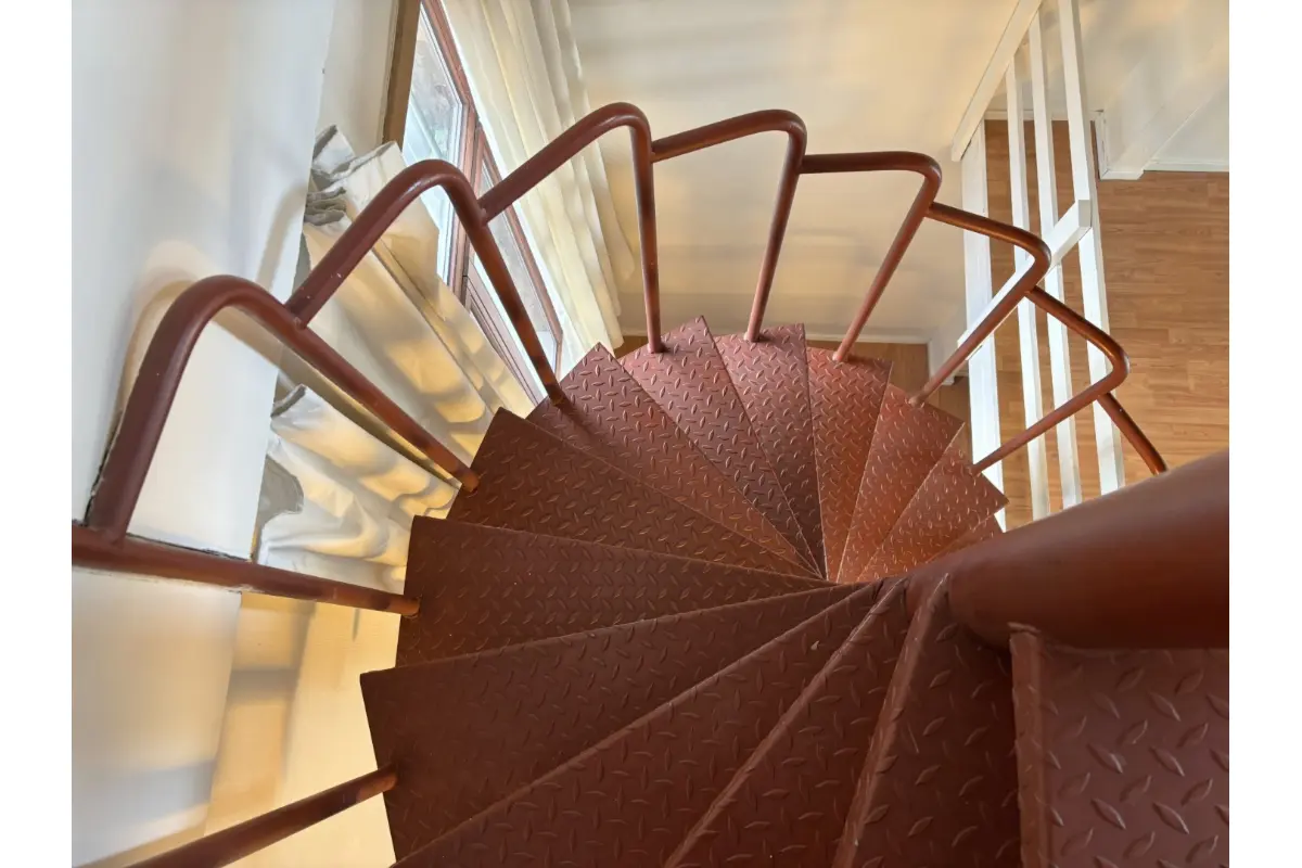 Huis te  huur in Gent 9000 885.00€ 1 slaapkamers 96.00m² - Zoekertje 652936