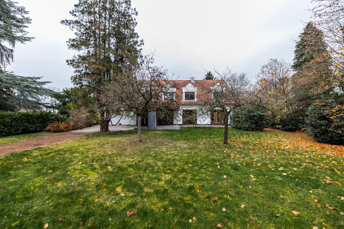 Villa te  koop in Ukkel 1180 1695000.00€ 6 slaapkamers 420.00m² - Zoekertje 652993