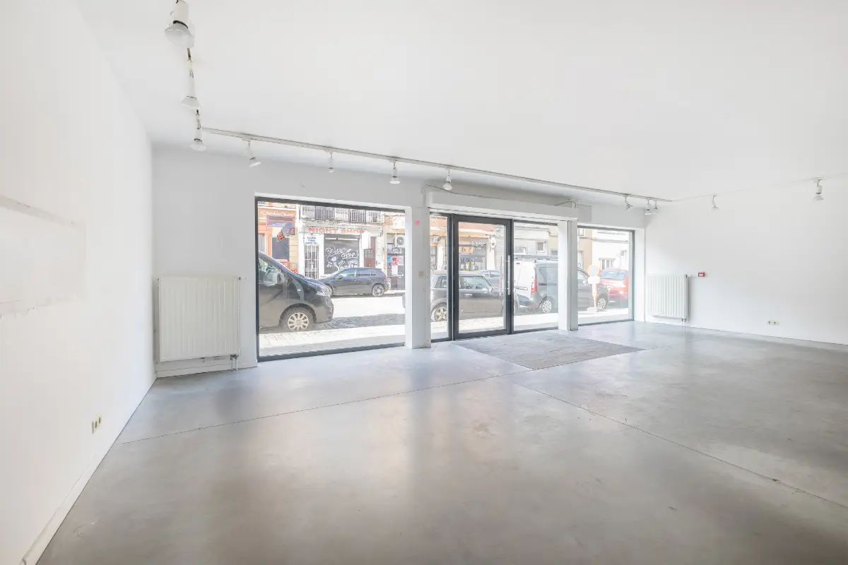 Handelszaak te  koop in Elsene 1050 0.00€  slaapkamers 126.00m² - Zoekertje 653692