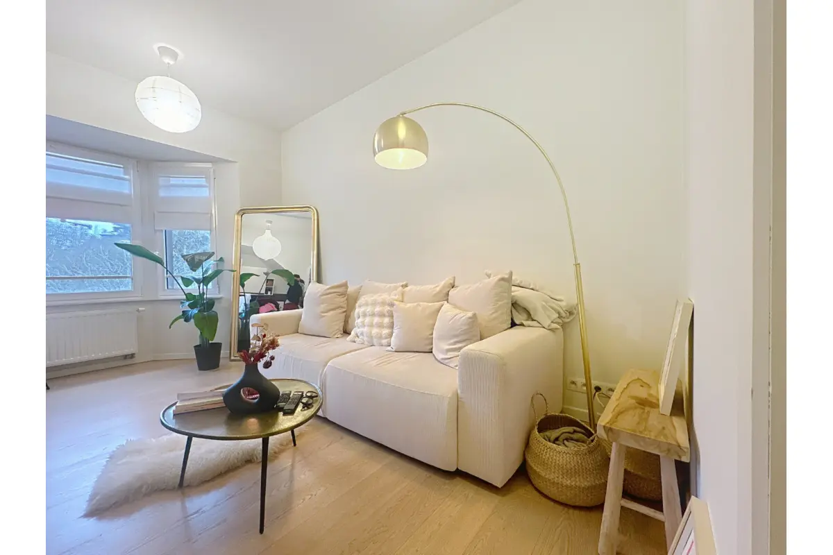 Appartement te  huur in Elsene 1050 950.00€ 1 slaapkamers 46.00m² - Zoekertje 653410